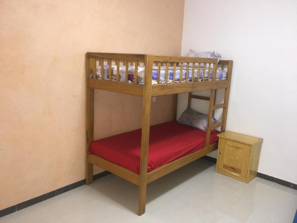 Saly - Villa Kage 6 Chambres -Clim-Wifi-Eau Chaude-Billard-Babyfoot-Ping Pong-Canal - Electricite Non Comprise Luaran gambar