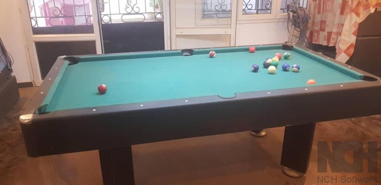 Saly - Villa Kage 6 Chambres -Clim-Wifi-Eau Chaude-Billard-Babyfoot-Ping Pong-Canal - Electricite Non Comprise Luaran gambar